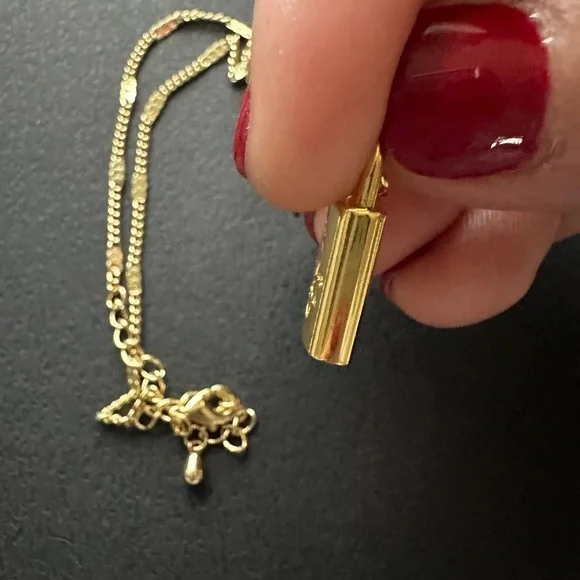 DIOR Lock 🔒 charm/pendant 15 MM BRIGHT GOLD DOUBLE SIDED